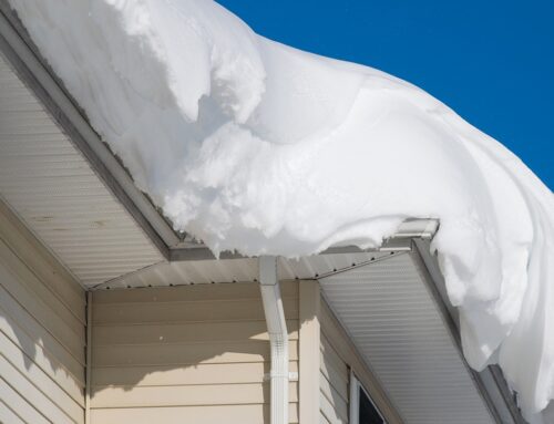 Comment prolonger la durée de vie de votre toiture en bardeaux?