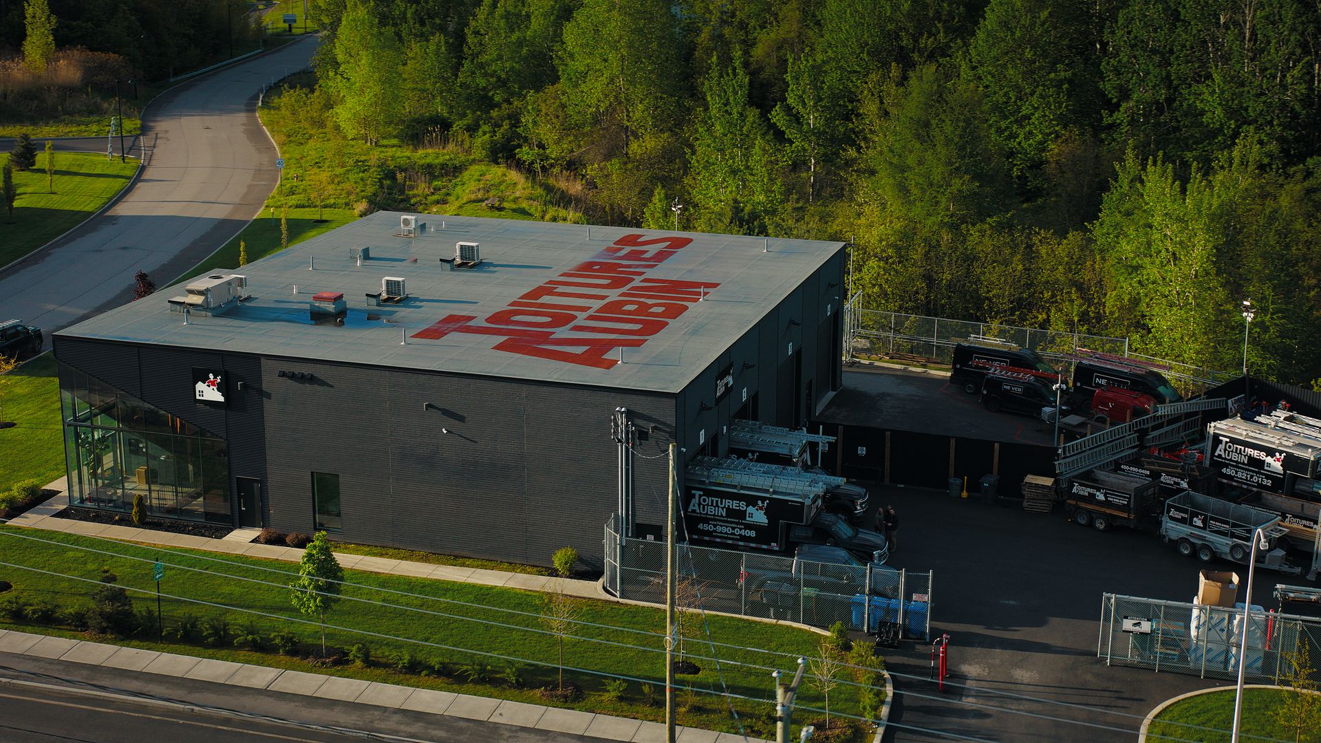 cropped_commercial 1 (8)